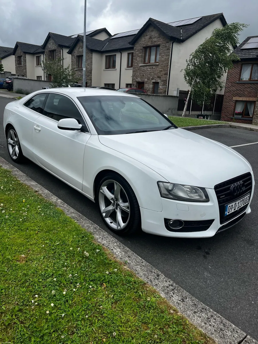 2 litre diesel Audi A5 - Image 1