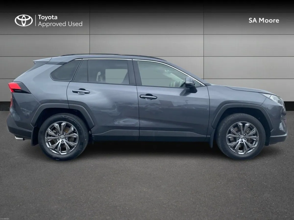Toyota RAV4 HYBRID SOL - Image 3