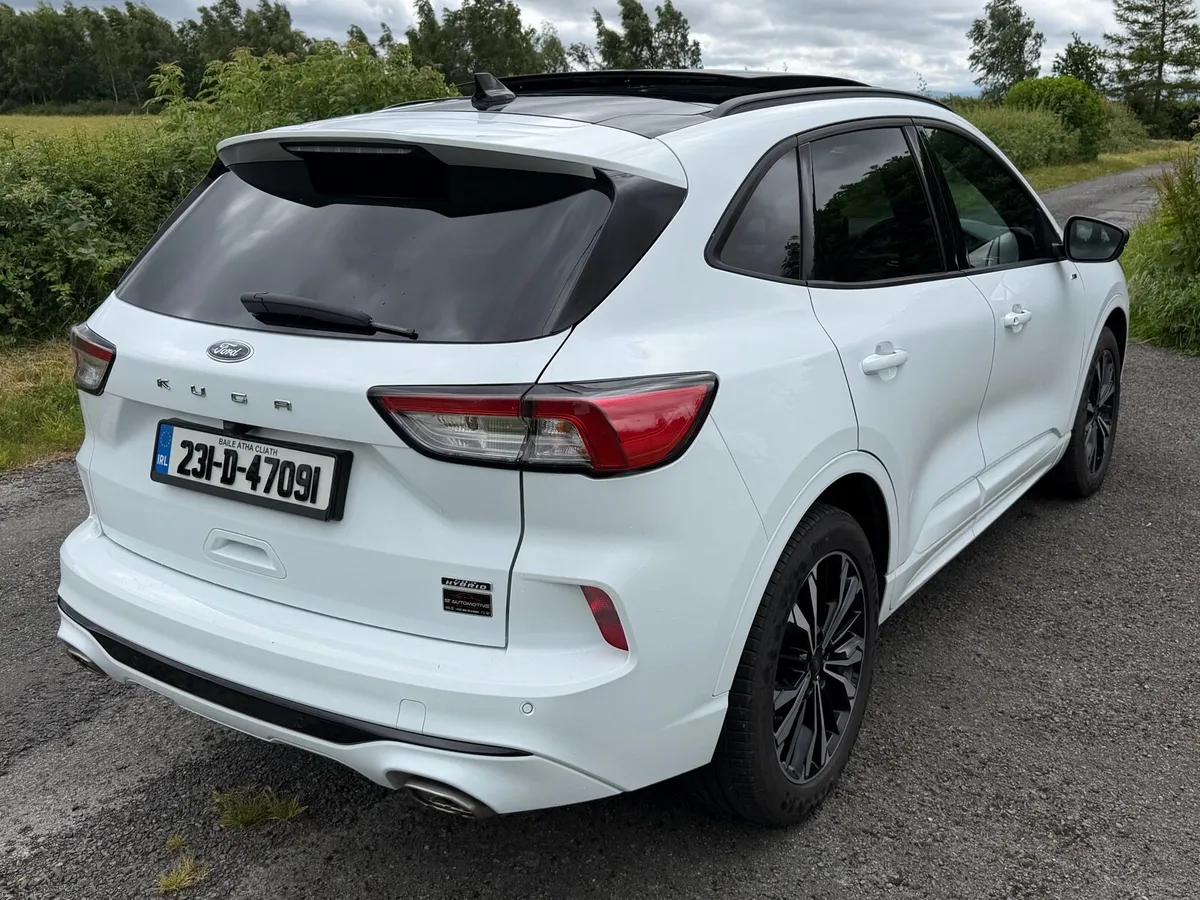 2023 Ford Kuga ST-Line X PHEV 225PS Automatic - Image 5