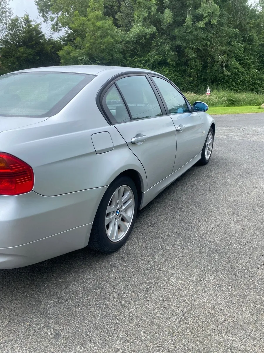 BMW 3-Series 2006 - Image 5