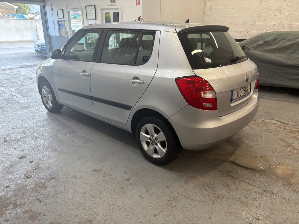 2011-Skoda -Fabia -1.2 SE - Image 2