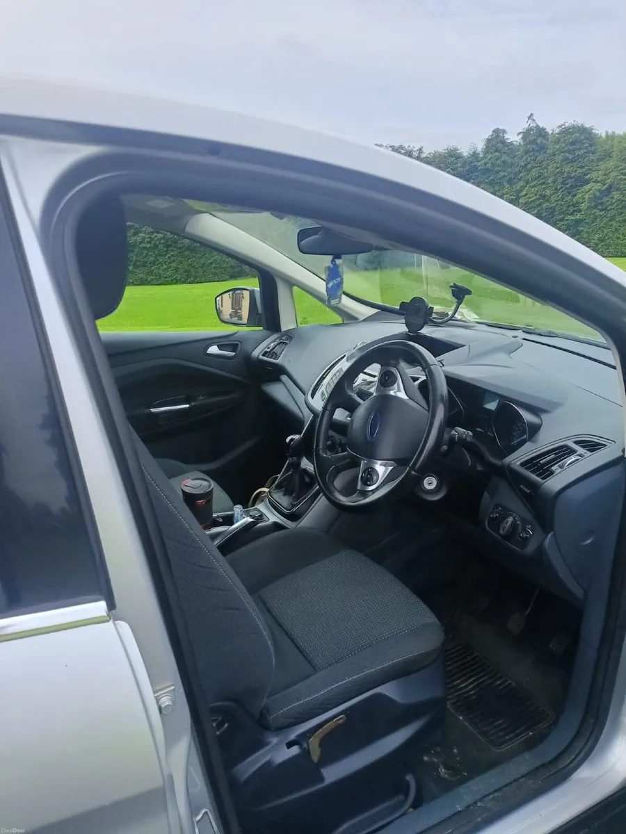 Ford C-Max 2014 - Image 2