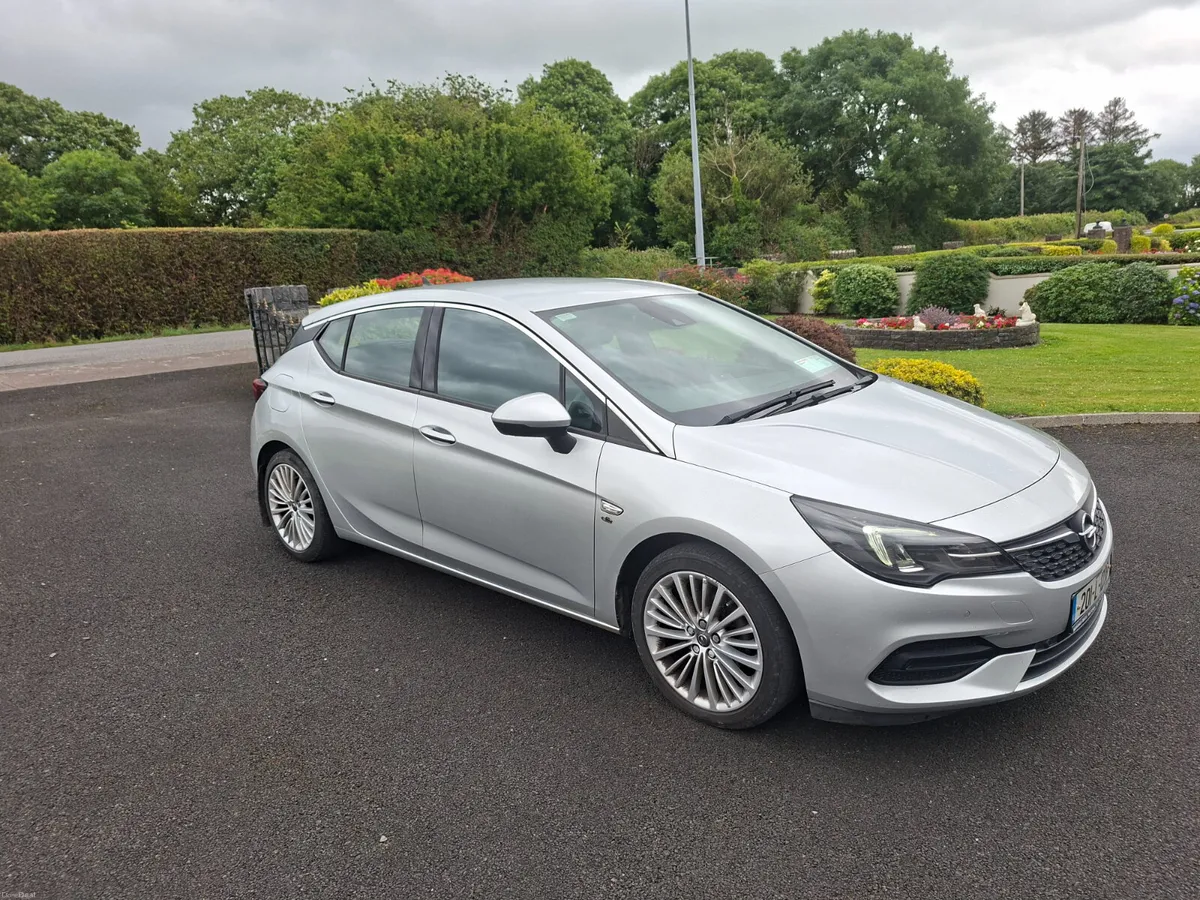 Opel Astra 2020 - Image 1