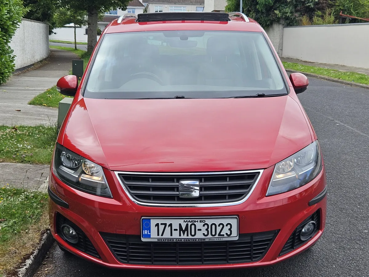 SUNROOF-HEATED LEATHER-BLUETOOTH STREAMING-190 BHP - Image 6