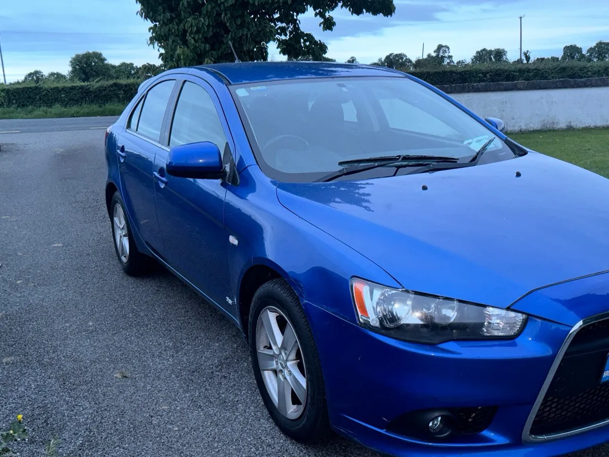 2011 Mitsubishi lancer hatch nct 12-26 - Image 2