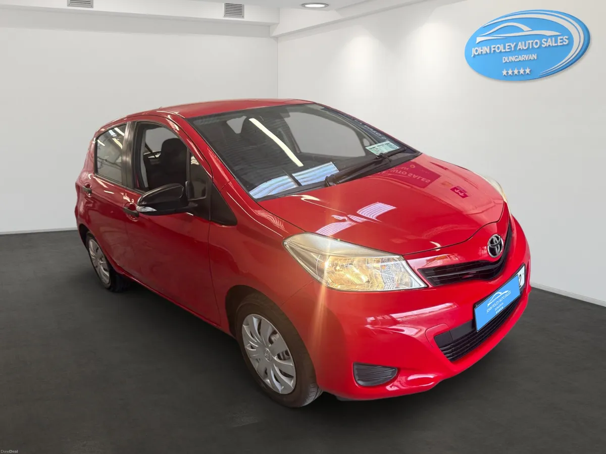 Toyota Yaris 2013 - Image 1