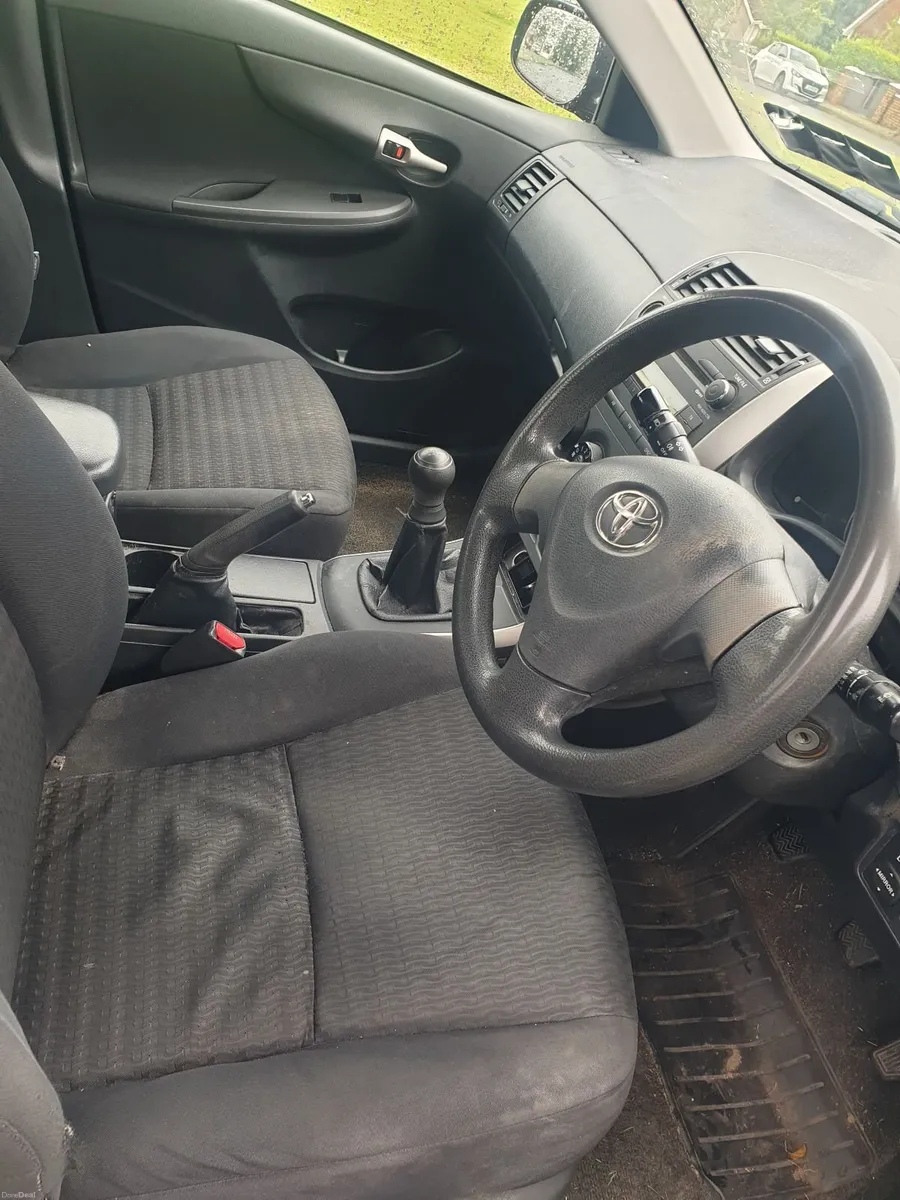 Toyota Corolla 2007 - Image 3