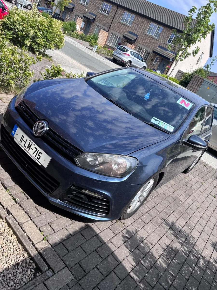 Volkswagen Golf 2011 - Image 1