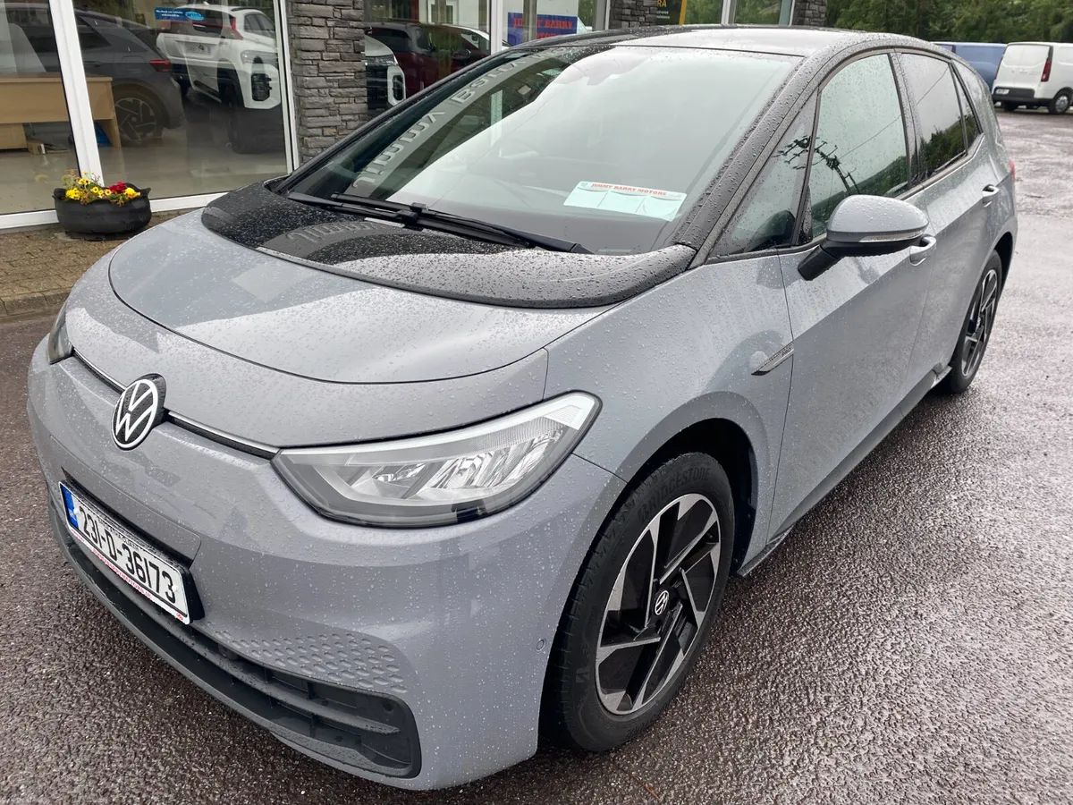2023 Volkswagen ID.3 LIFEDX 58KWH 204BHP PROPERF - Image 3