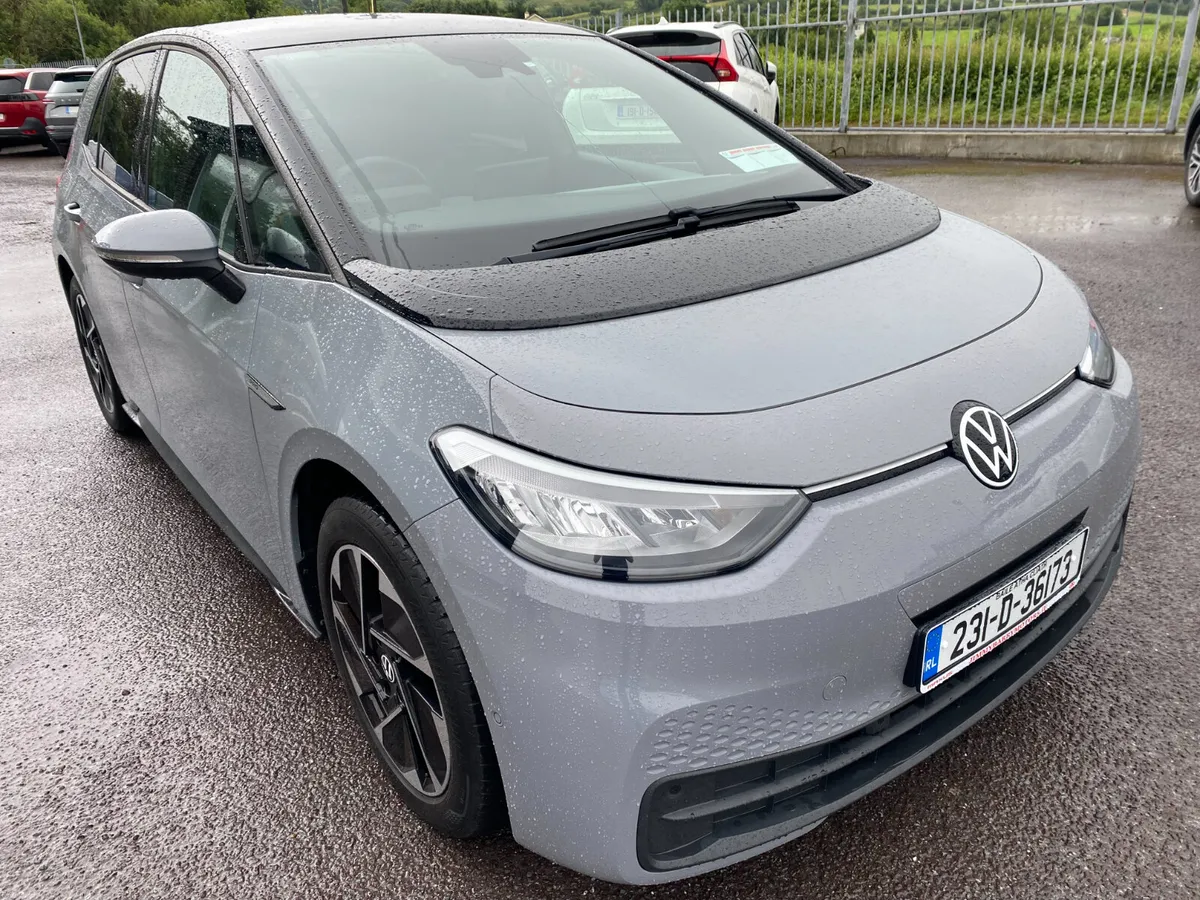 2023 Volkswagen ID.3 LIFEDX 58KWH 204BHP PROPERF - Image 1