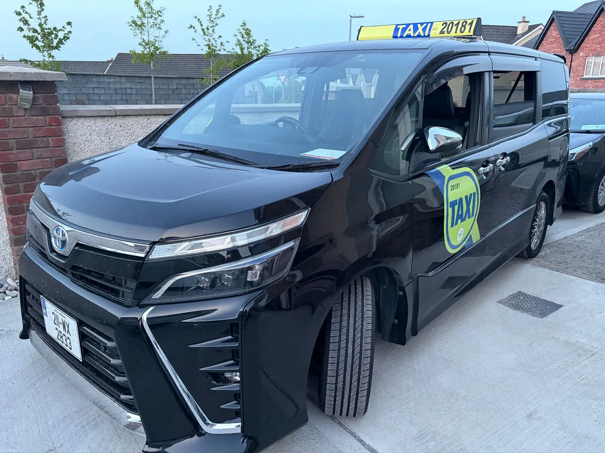 2021 Toyota Voxy 1.8 HYBRID 7 SEATER TAXI READY - Image 2