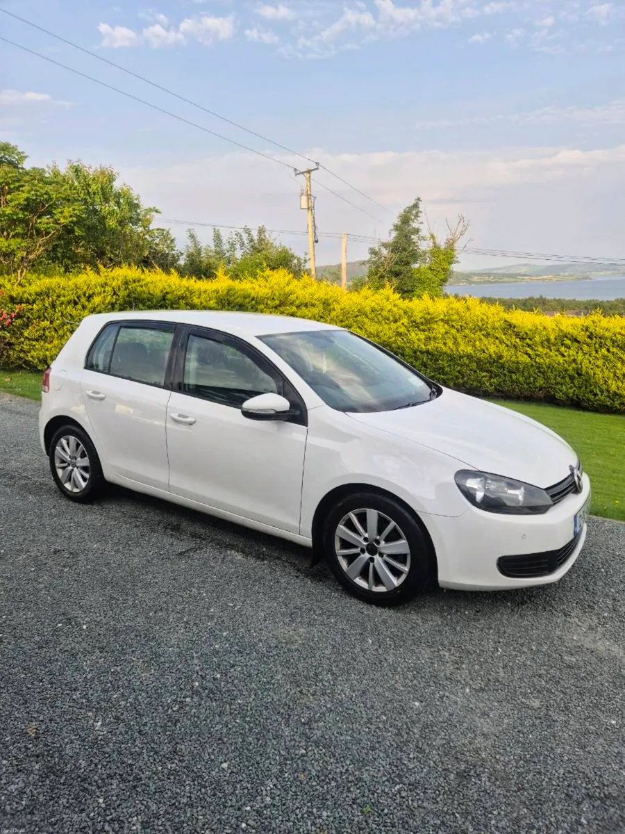12 Golf 1.6 tdi - Image 1