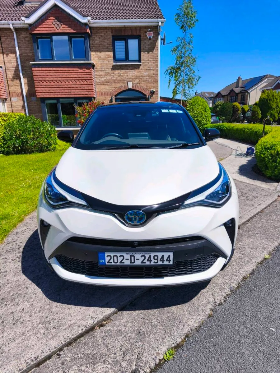 Toyota C-HR Excellent Condition, Low mileage - Image 2