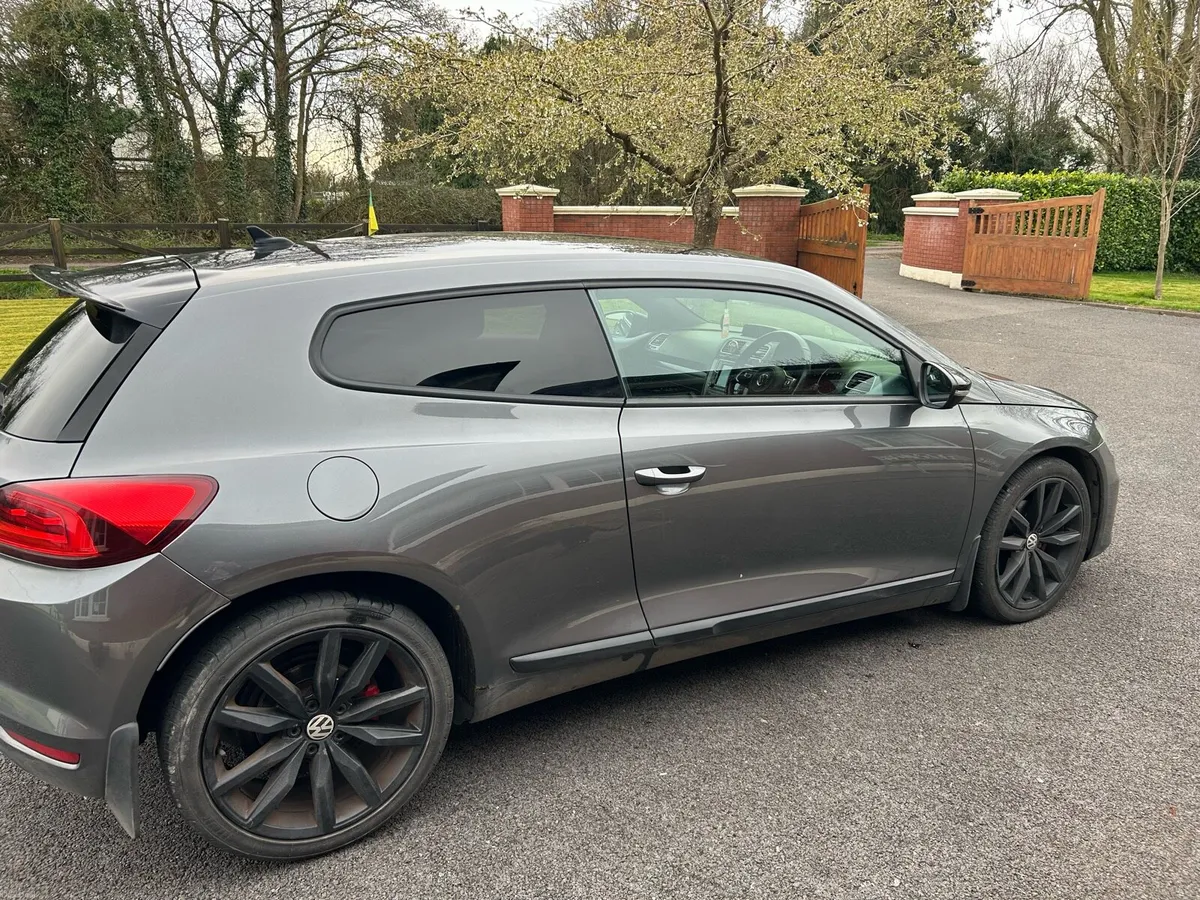 Volkswagen Scirocco Automatic/ DSG - Image 4