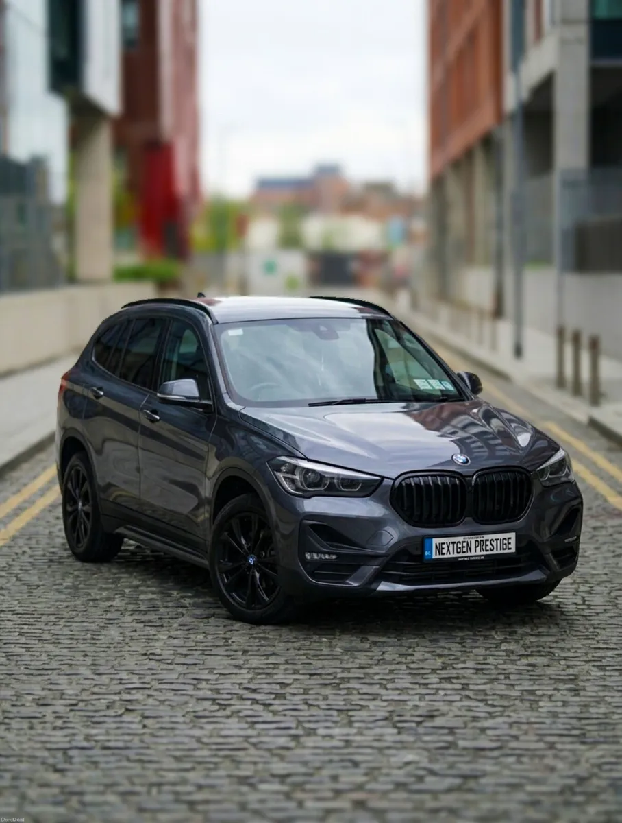 BMW X1 2020 // Low Km // Plug-in Hybrid - Image 5