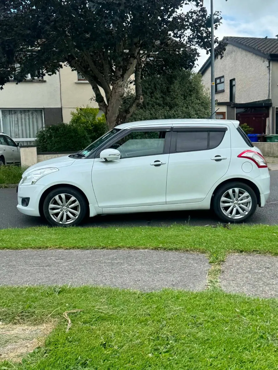 Suzuki Swift Automatic - Image 2
