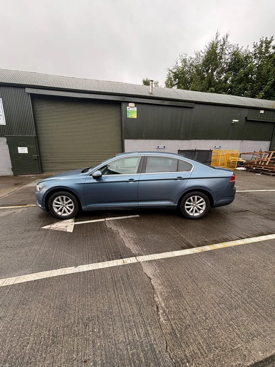 Volkswagen Passat 1.6 tdi - Image 4