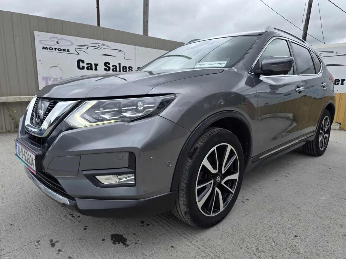 181 Nissan X-Trail 1.6 Petrol Tekna 7 Seater - Image 4