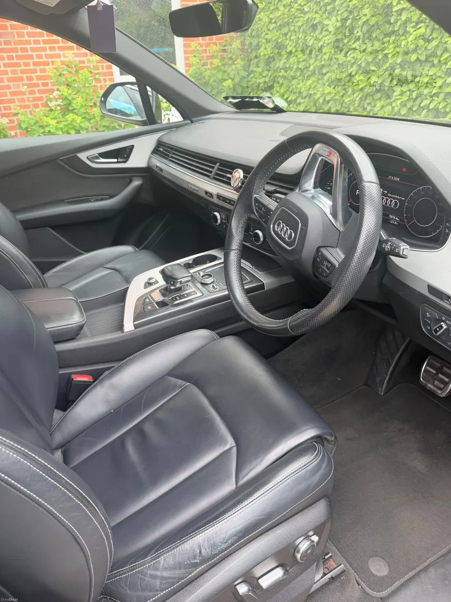 Audi Q7 2018 - Image 4
