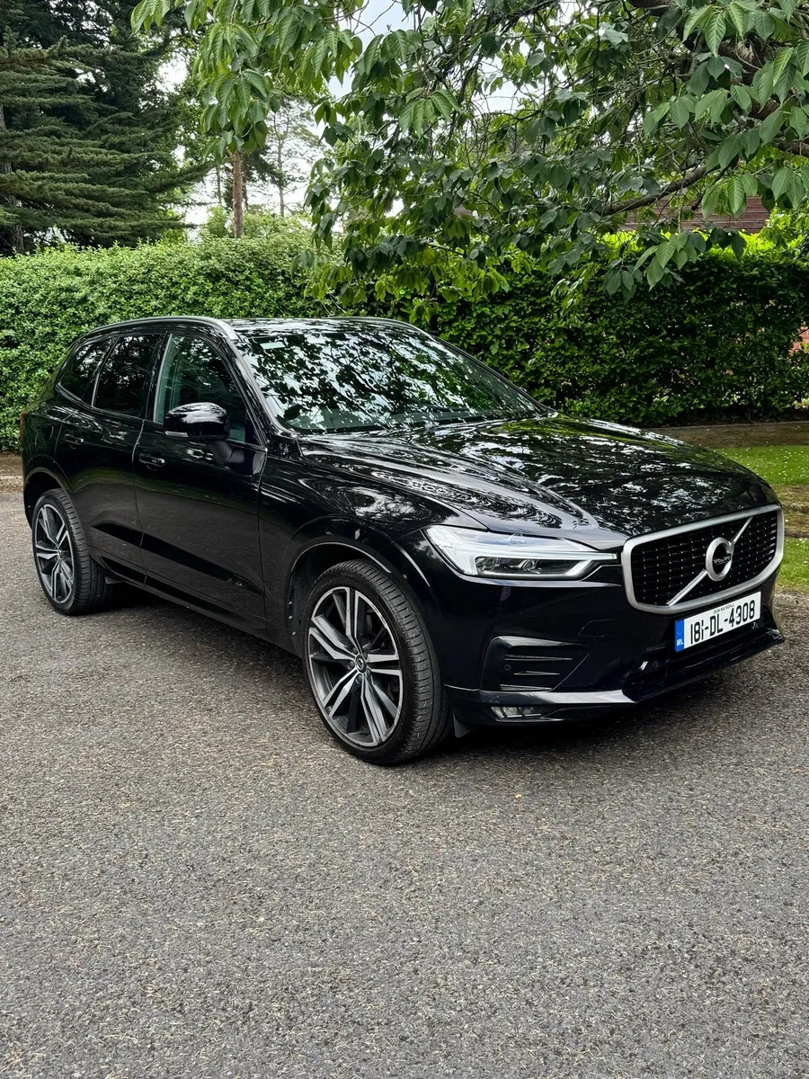 Volvo XC60 R-Design AWD - Image 2