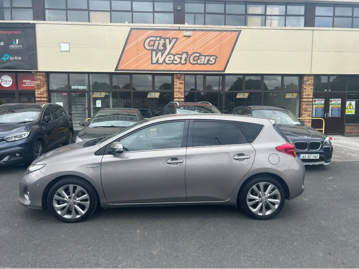 Toyota Auris 1.8 EXCEL VVT-AUTO///TINY KLMS///FULL - Image 1