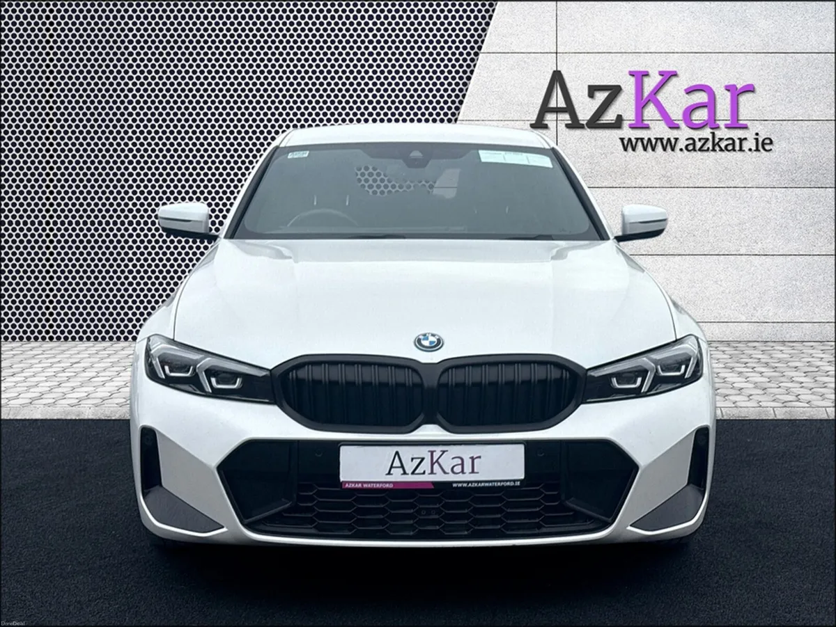 BMW 3-Series 2023 M-SPORT 2.0 PLUG IN HYBRID 290BH - Image 2