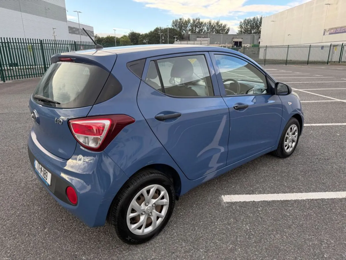 Hyundai i10 i10 PETROL, CLASSIC MODEL, 5 DR HATCHB - Image 3