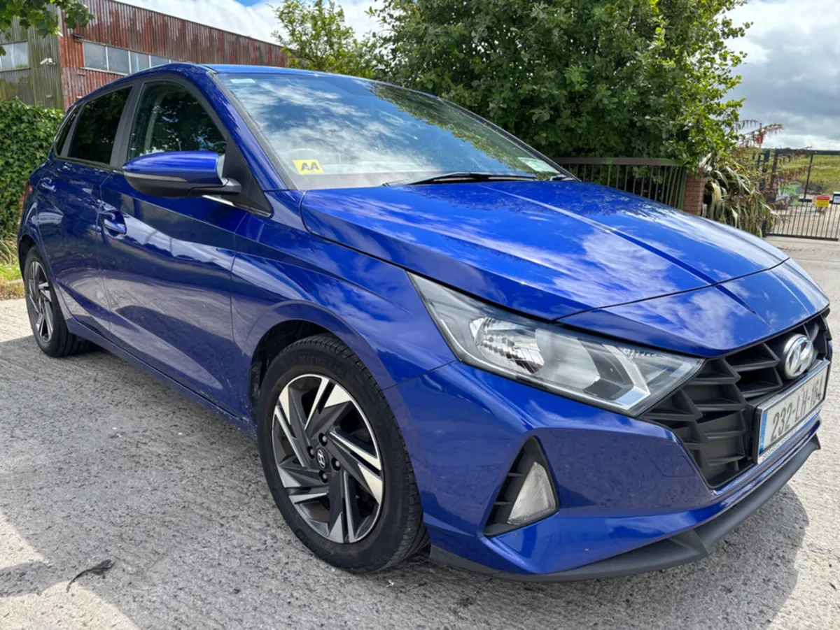 Hyundai i20 DELUXE PLUS 5DR - Image 2