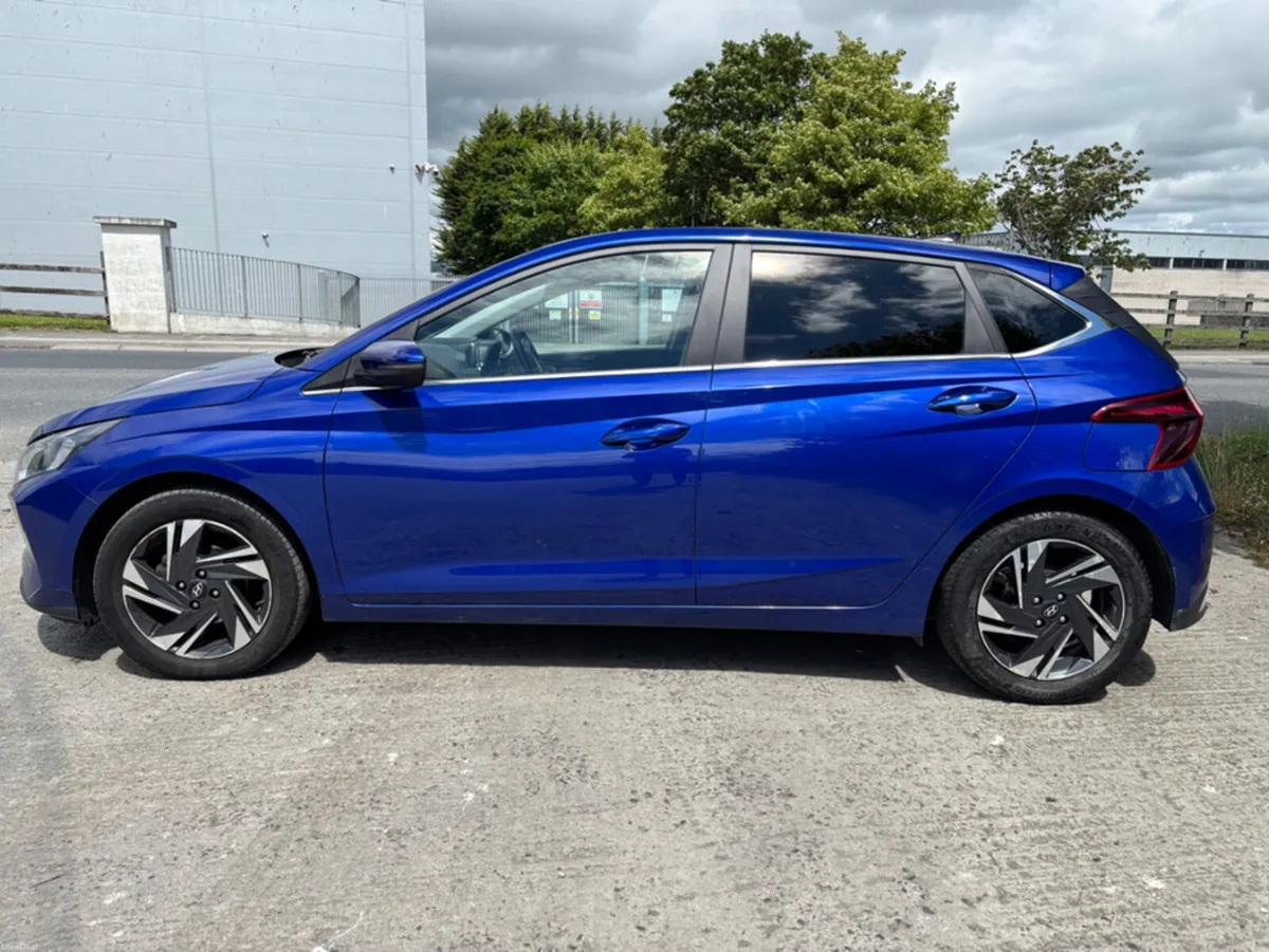Hyundai i20 DELUXE PLUS 5DR - Image 4