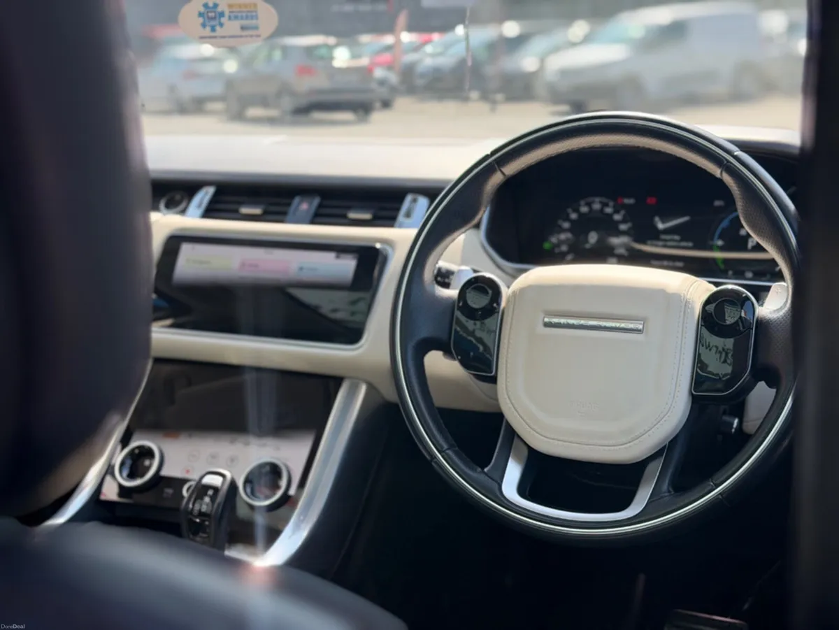 Land Rover Range Rover Sport 2.0 SPORT HSE SILVER - Image 4