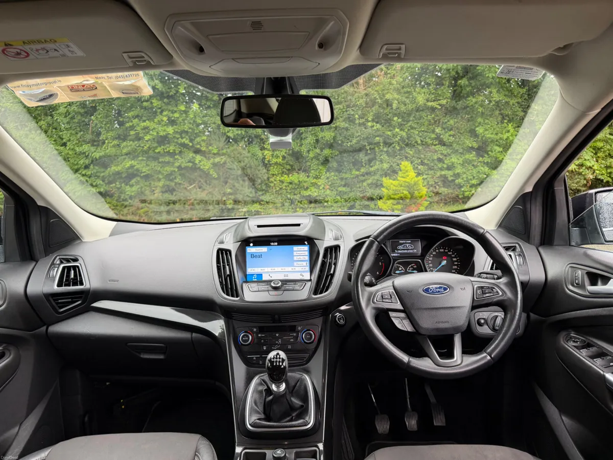 Ford Kuga 2019 Crew cab new doe - Image 6