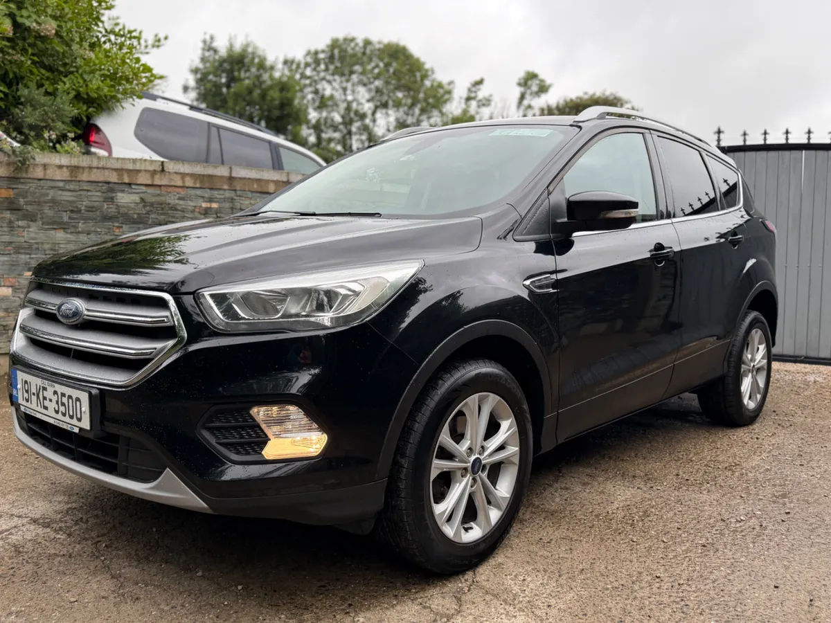 Ford Kuga 2019 Crew cab new doe - Image 2