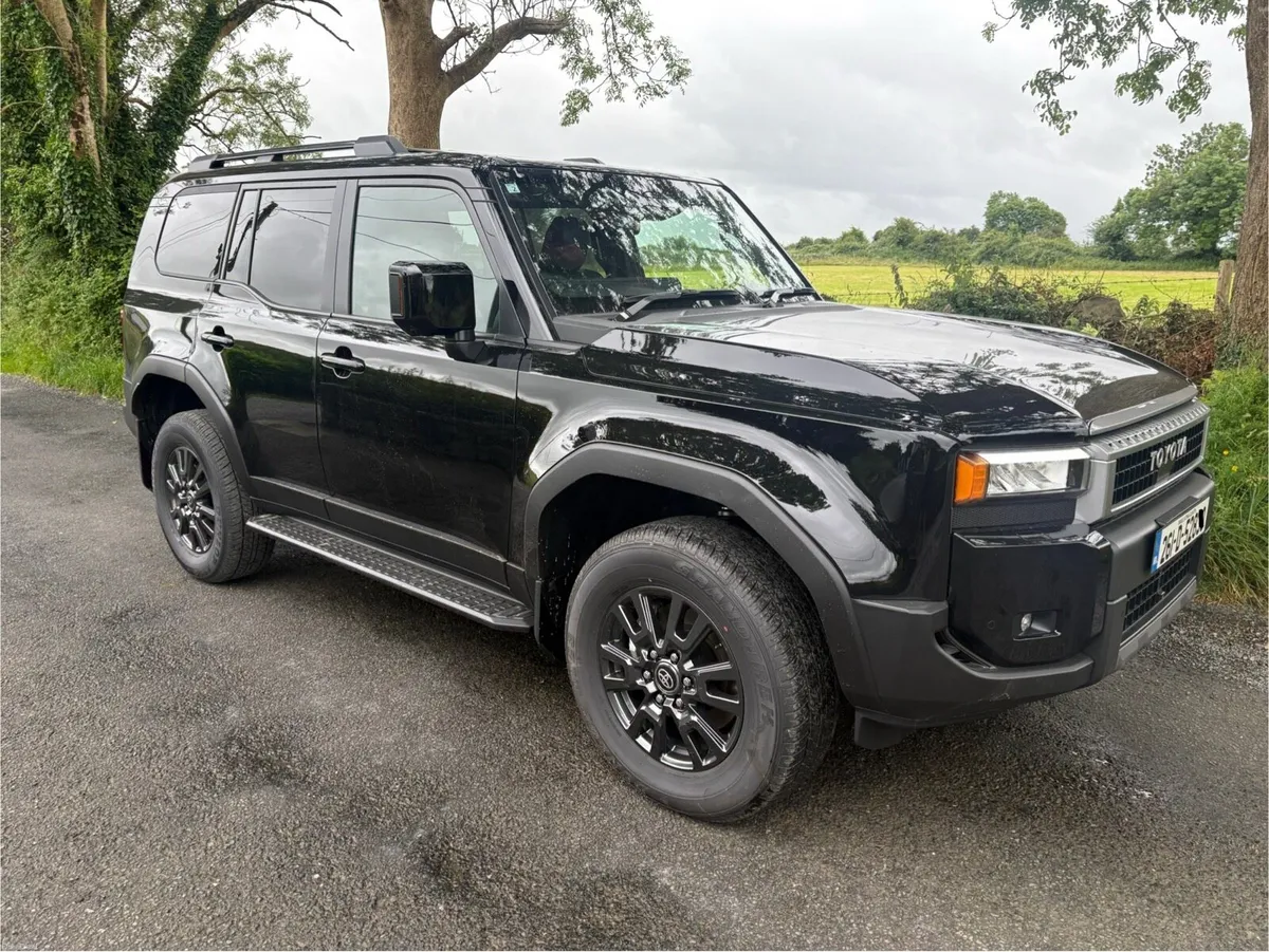 Toyota Land Cruiser Prado - Image 1