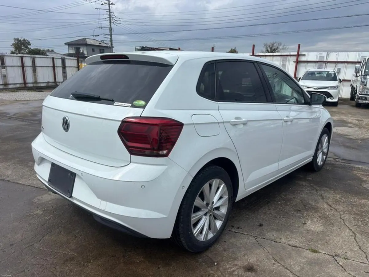 Volkswagen Polo TSI Highline - Image 3