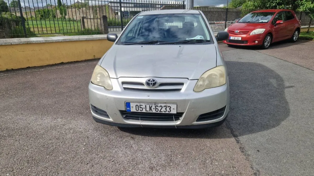 Toyota corolla 1.4 petrol - Image 1