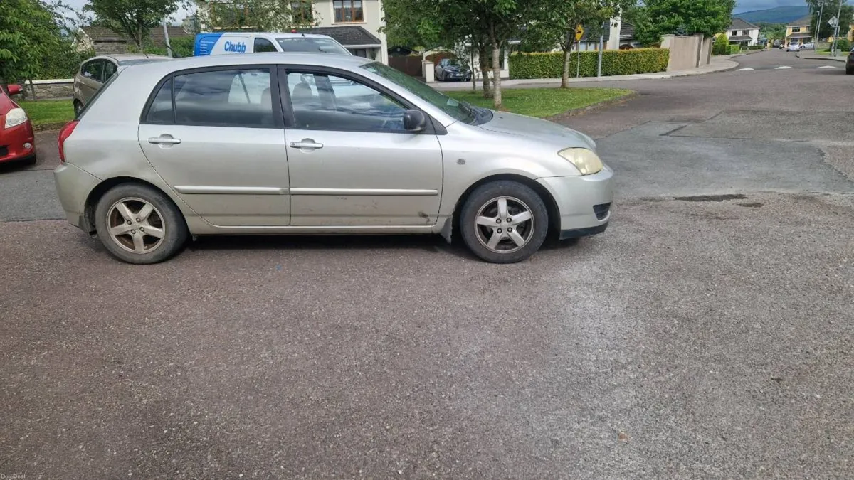 Toyota corolla 1.4 petrol - Image 5