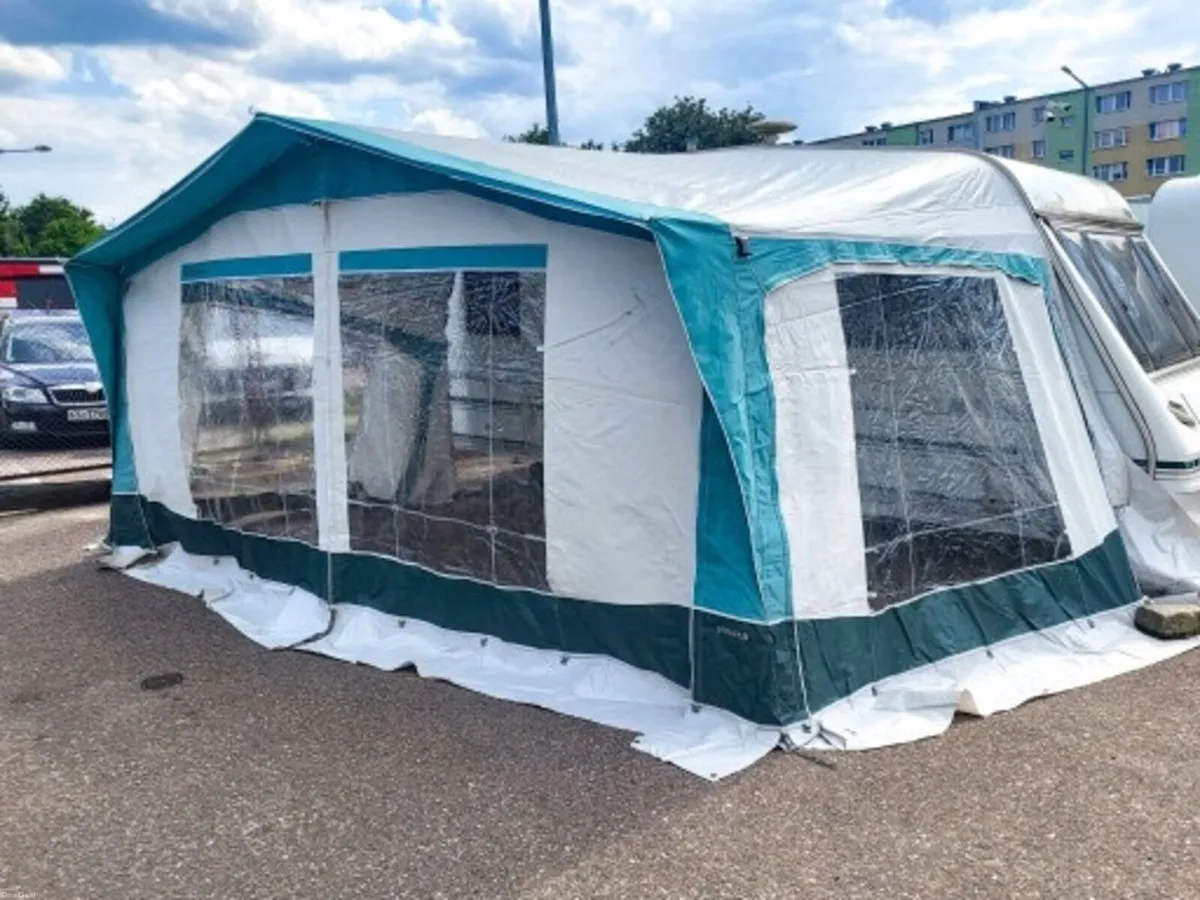 Caravan Awning - Image 1