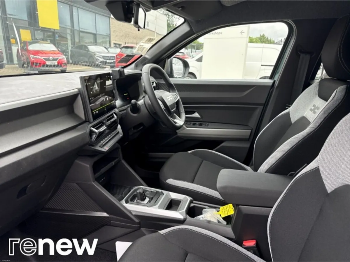 Dacia Duster Journey HEV 155 - Image 5