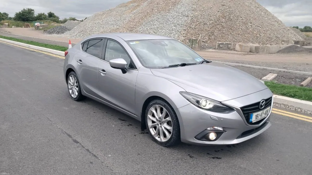 Mazda 3 - Image 1