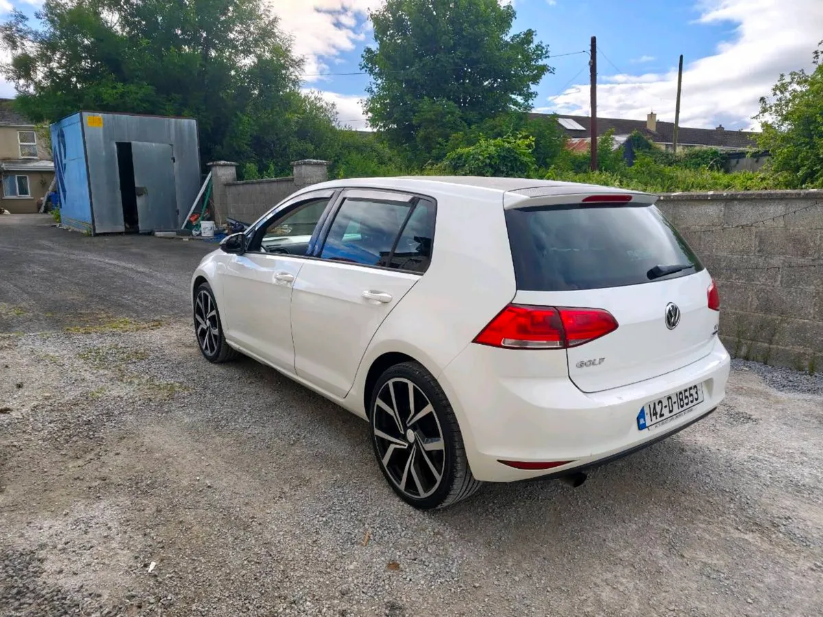 Volkswagen Golf - Image 4