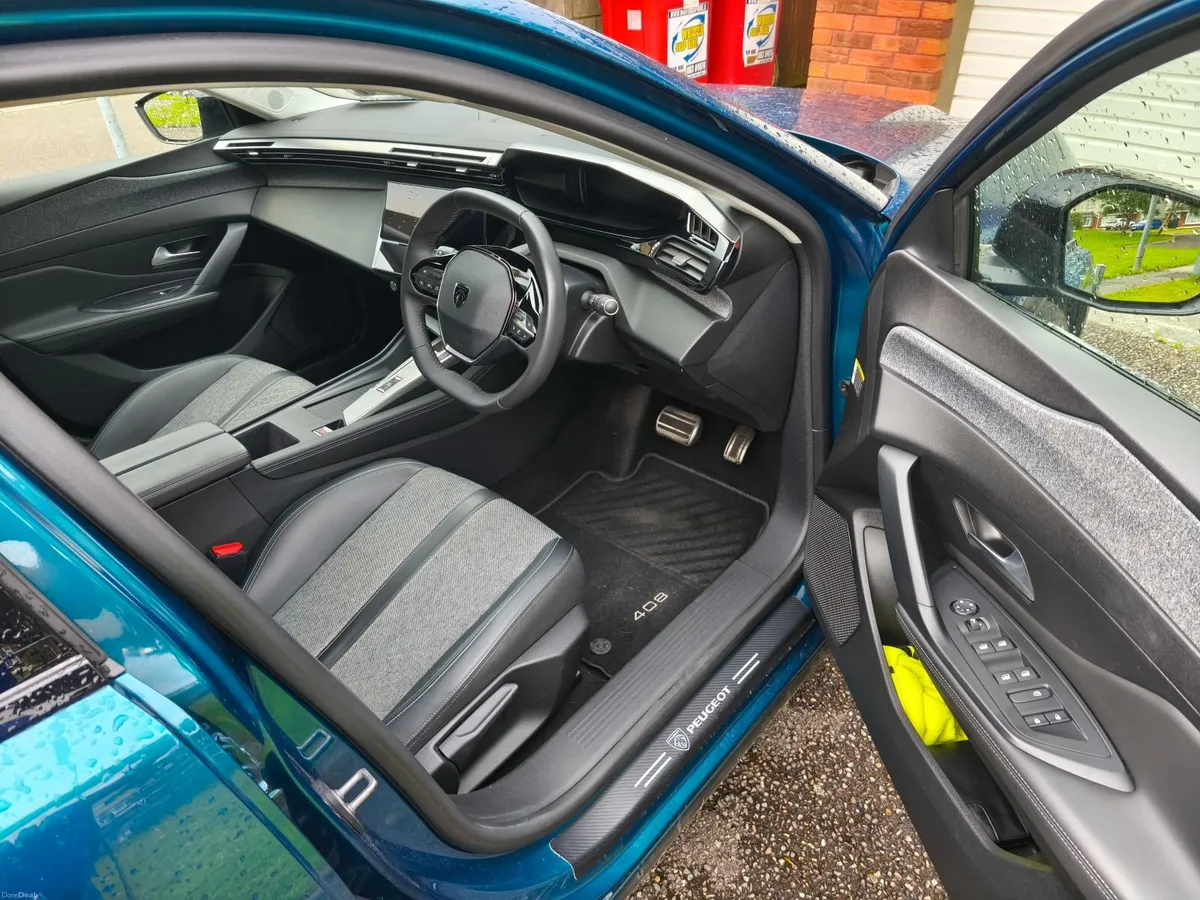 Peugeot 408 2023 - Image 6
