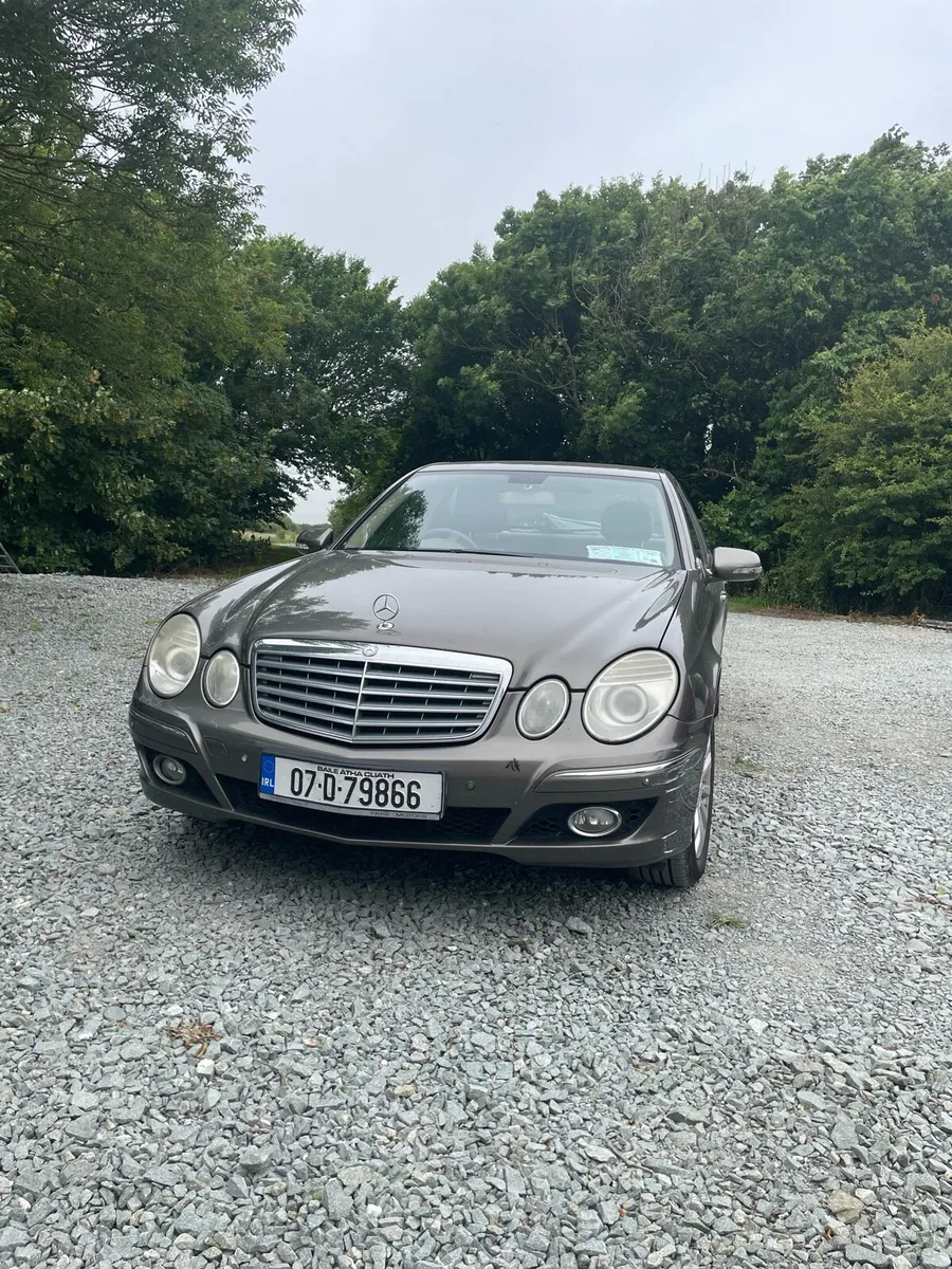 Car - Image 1