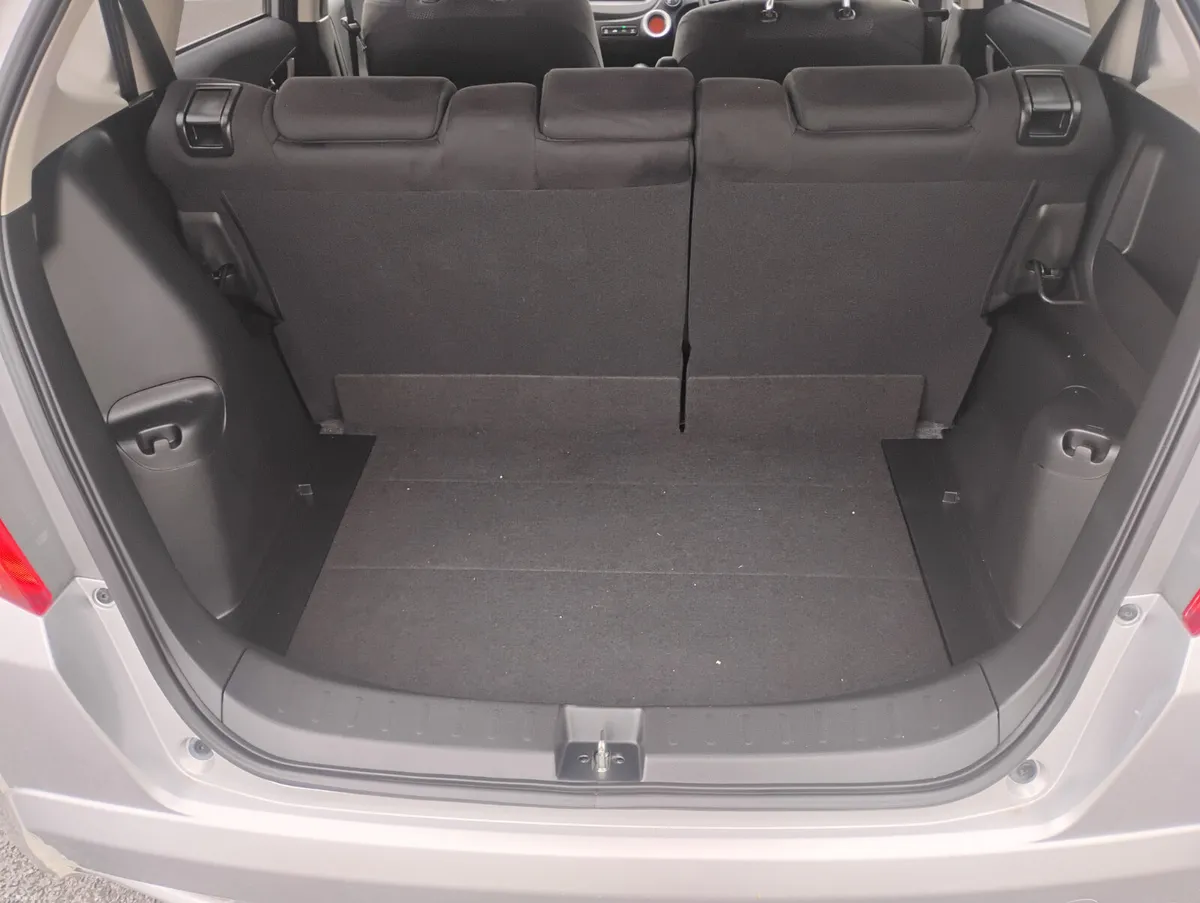 Honda Fit 2013 - Image 5