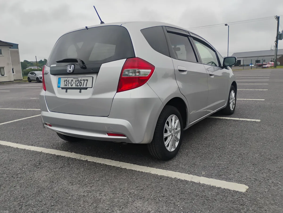 Honda Fit 2013 - Image 4