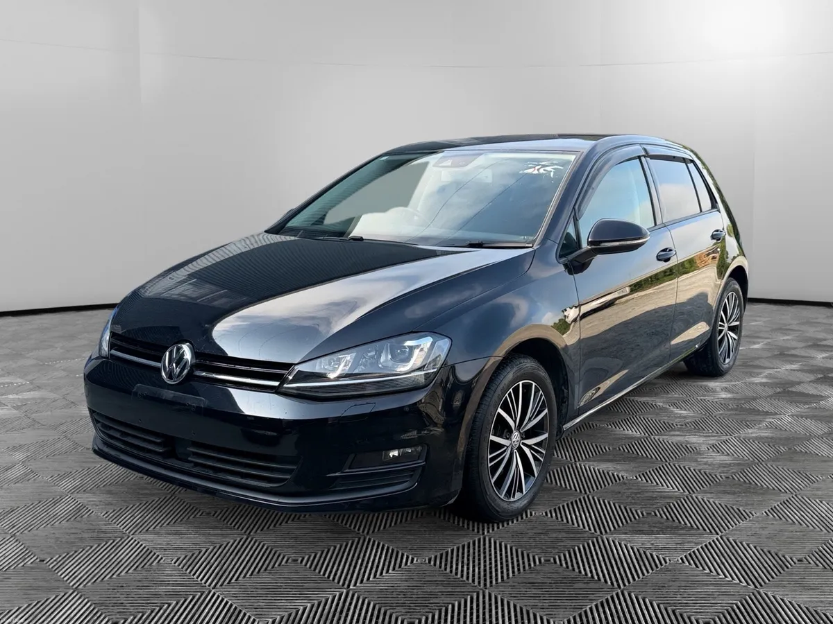 VW  Golf Comfortline DSG - Image 1