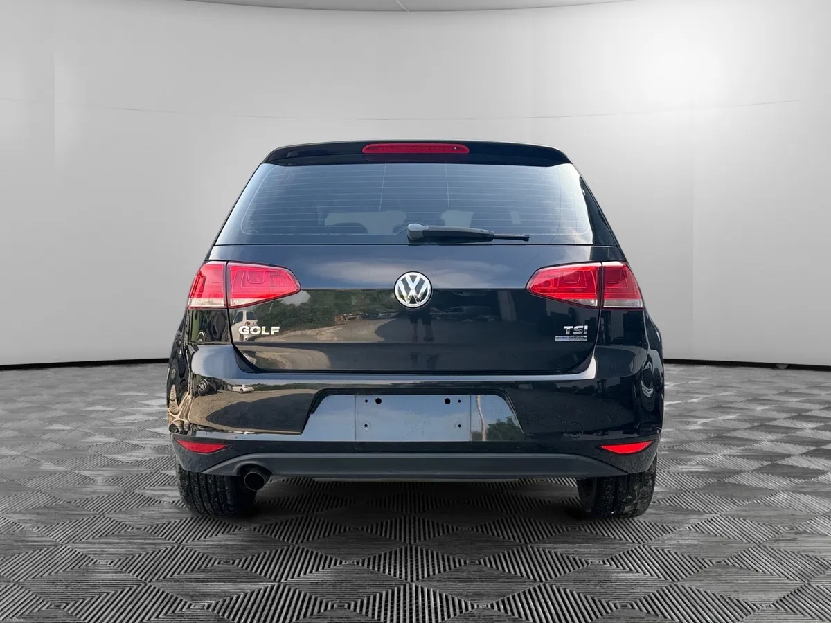 VW  Golf Comfortline DSG - Image 4