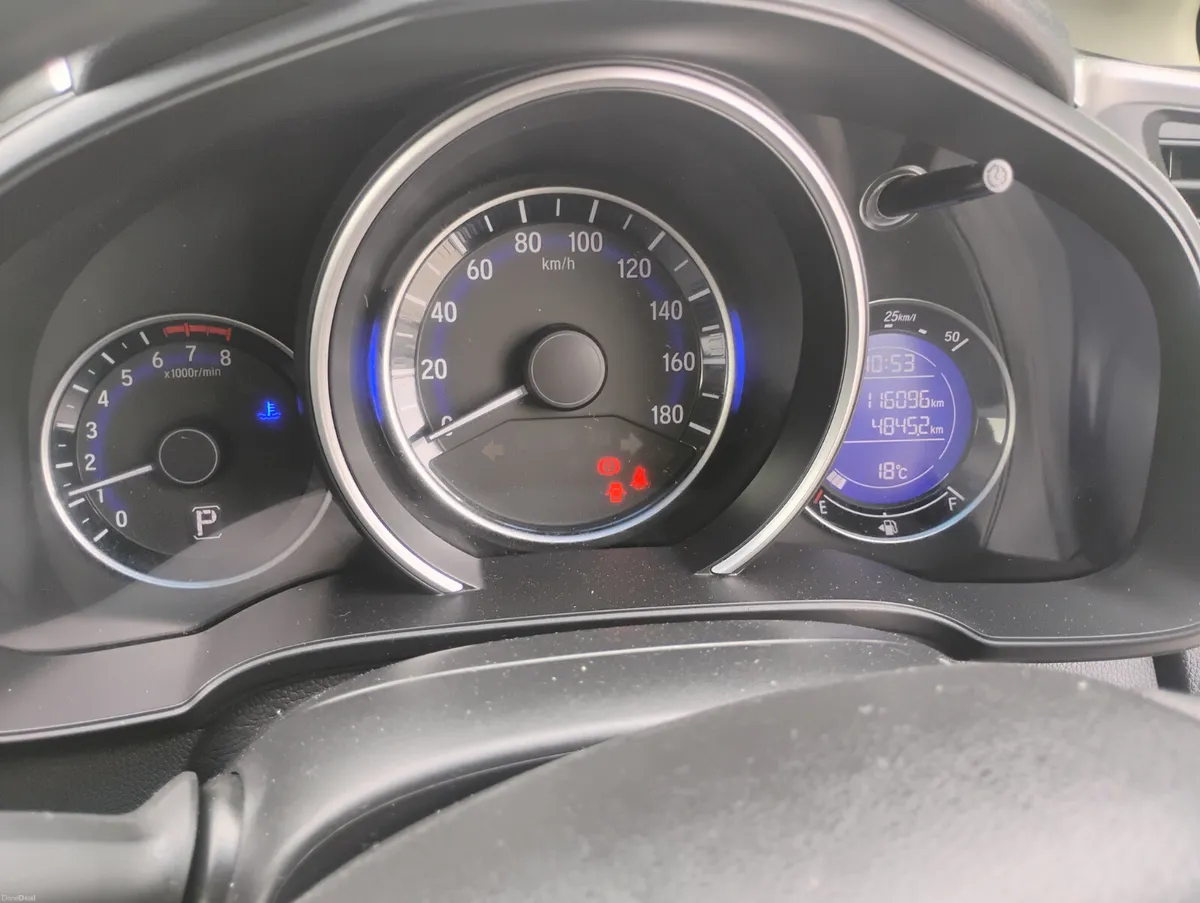 Honda Fit 2014 - Image 5