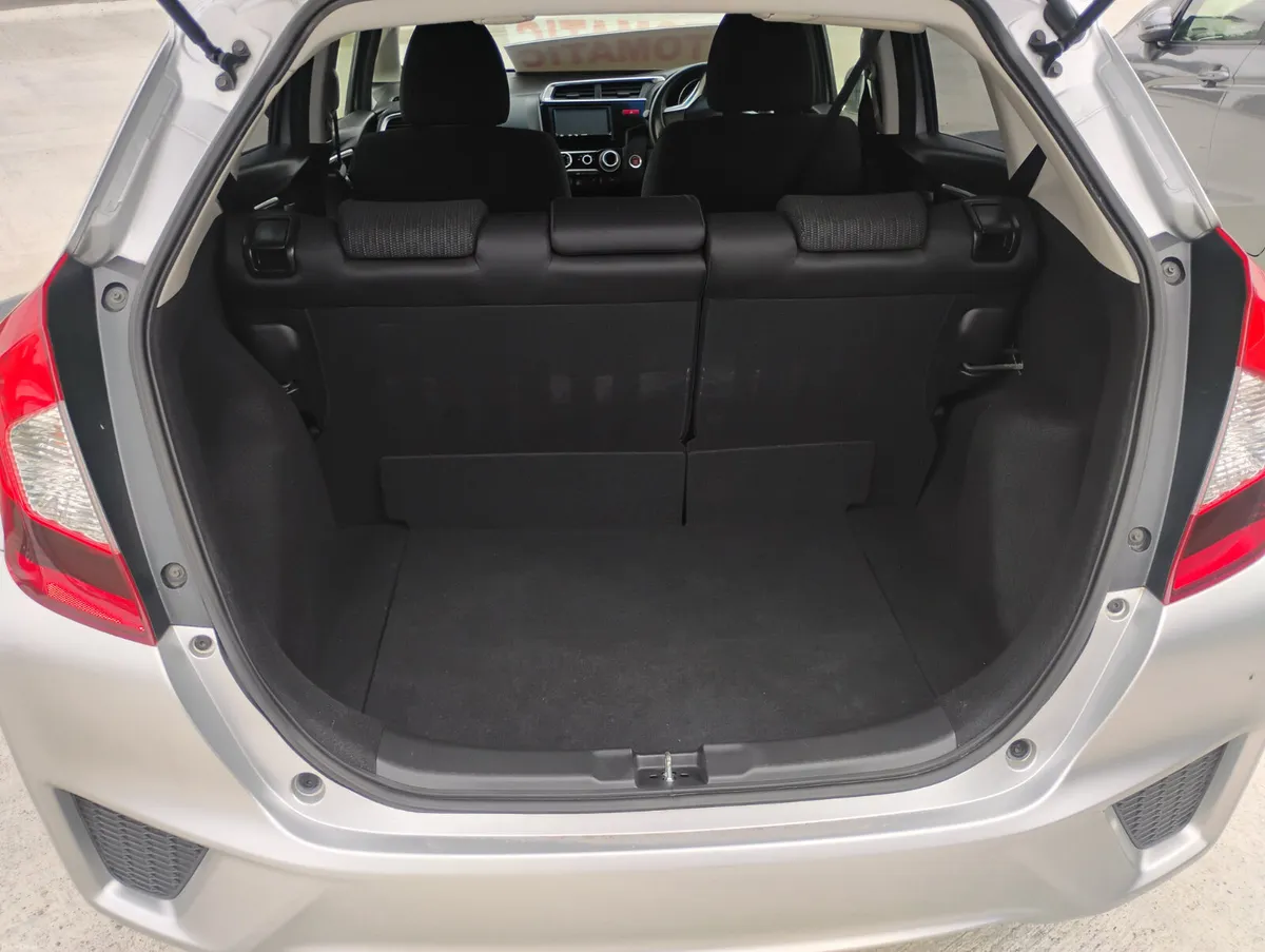 Honda Fit 2014 - Image 6