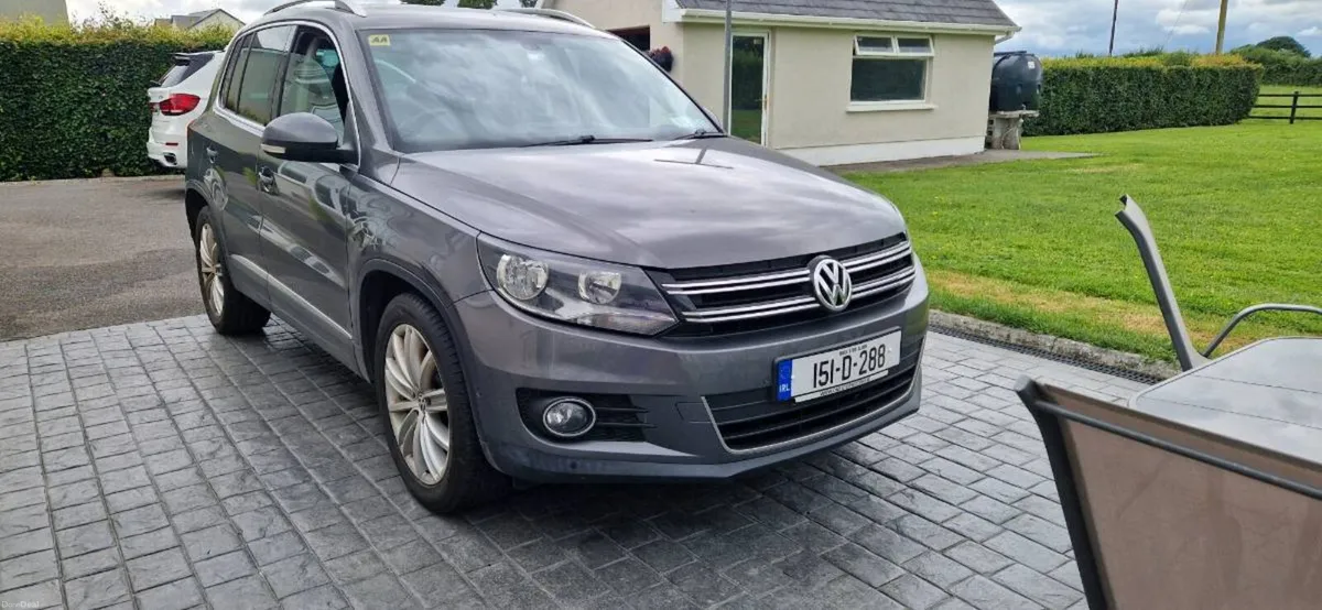 VW Tiguan 2.0 TDI R-Line NCT 05/27, TAX 03/27 - Image 2