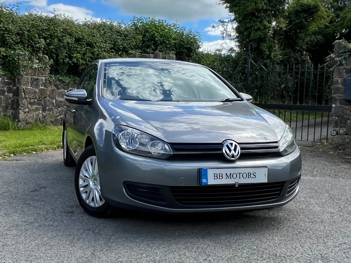 Volkswagen Golf 1.6 TDI 105BHP TRENDLINE - Image 4